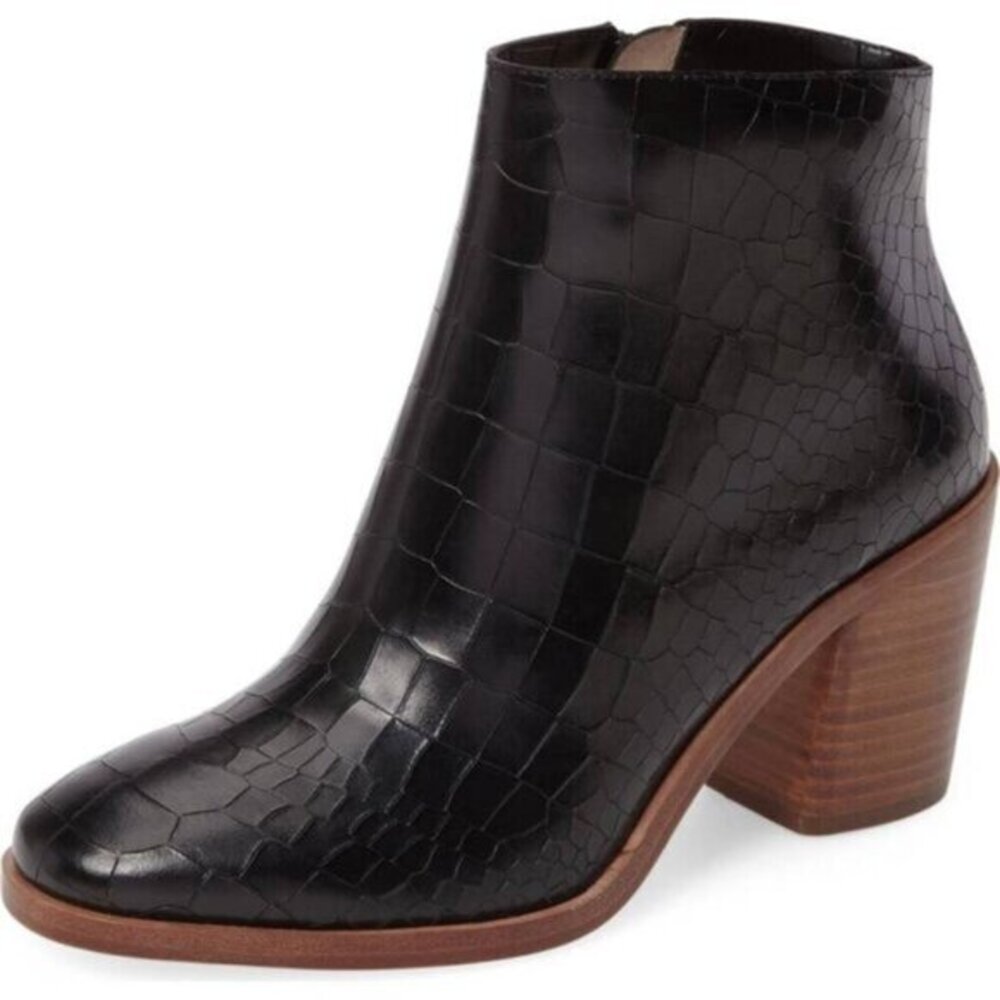 Pour La Victoire Winona Zipper Pointed Toe Wrapped Heel LeatherBlack Booties 7.5